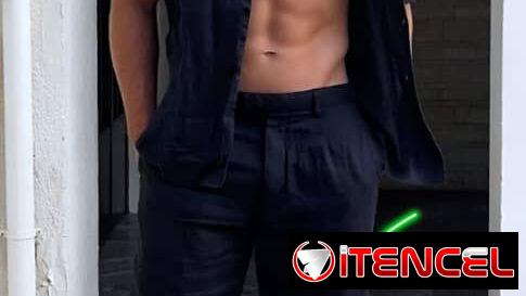 Camisas negra de lino mangas largas  , camisas negras mangas cortas  , pantalón negro de lino , pantalón azul de lino