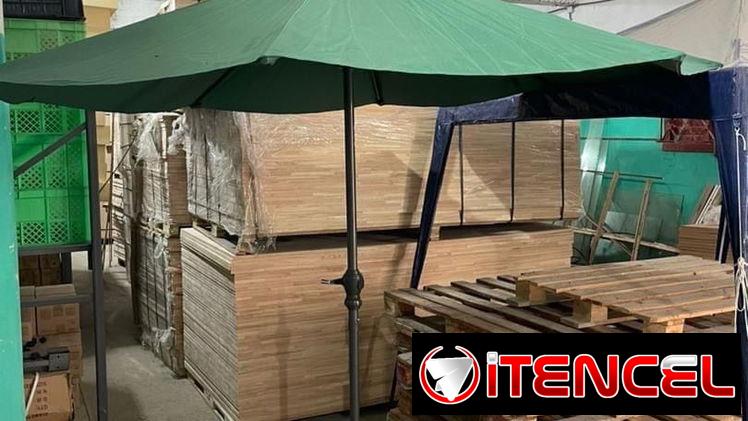 Sombrilla de tubo y de brazo