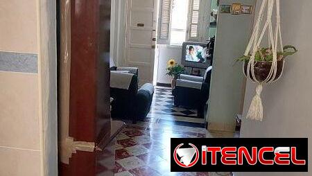 Apartamento seminterior de 2/4, en Playa (P-234)