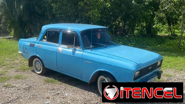 Carro impecable con 0 detalles.
