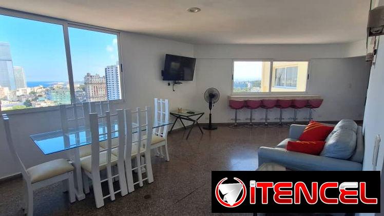 🏡 Apartamento en Piso 17 con Vista 360° al Mar y la Ciudad