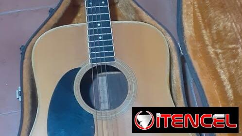 Guitarra Acústica