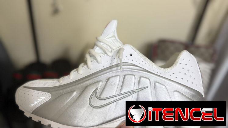 Nike shock 4