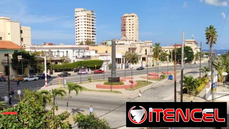 RENTA LINEAL VEDADO LUZ PROPIA AGUA GAS COMODIDADES MEDICOS EXTRANJEROS 2HAB 2BAÑ BALCON COMODIDADES
