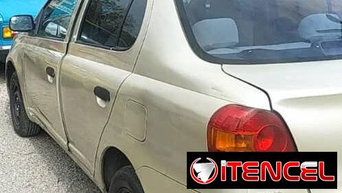 Venta de Toyota Yaris Echo