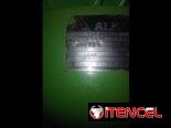 Motor trifacico