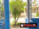 Gran oportunidad en Santo Suárez (10 de Octubre) cansa con Planta electrica y completamente amueblada de 3 Habitaciones.
