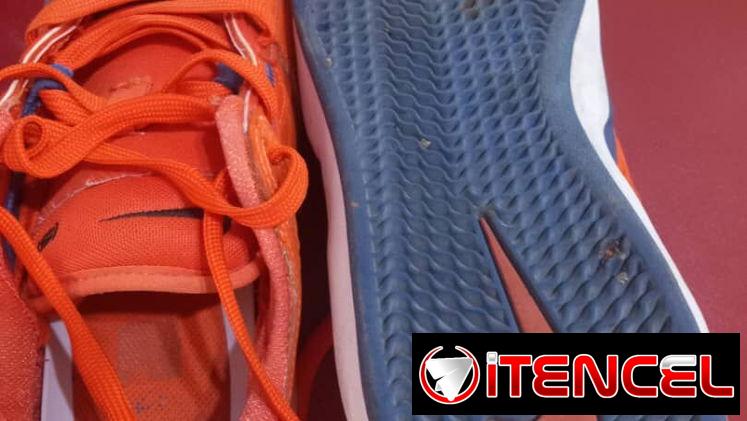 Tenis Nike