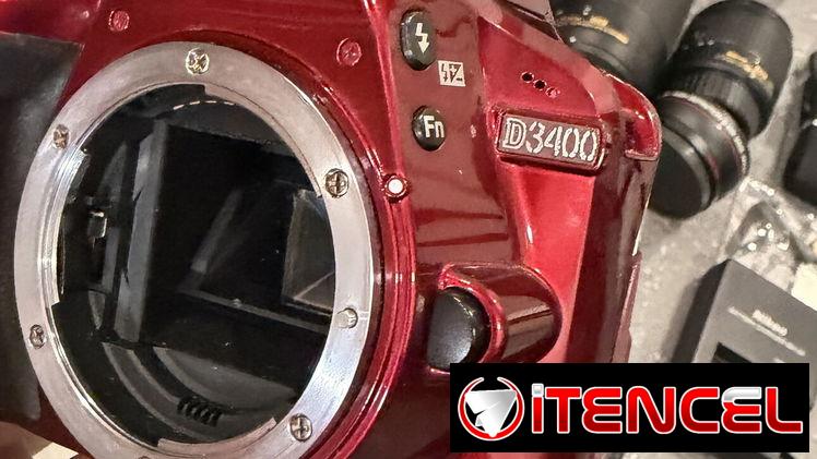 Nikon D3400 con 3 lentes y muchos accesorios