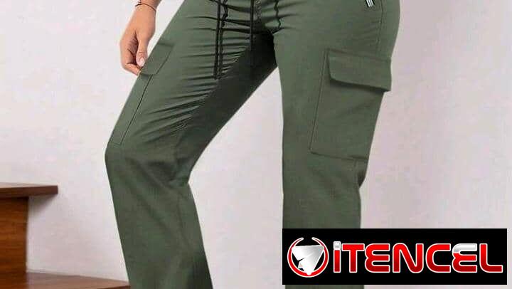 Pantalón verde con bolsillos laterales talla Xs