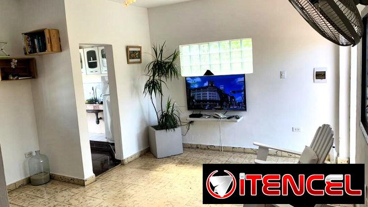 casa en la playa con piscina + 2 suite para 6 personas +5363689791