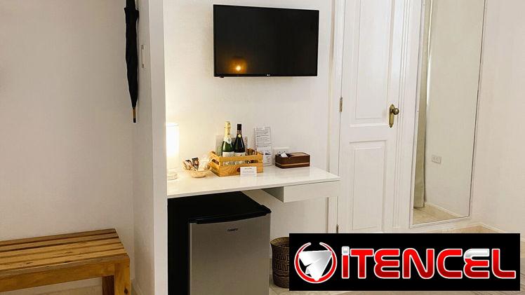 🏠 Hostal En El Vedado. 💵Precios económicos desde 25 usd por noche. 📆Reservas: +5355284821