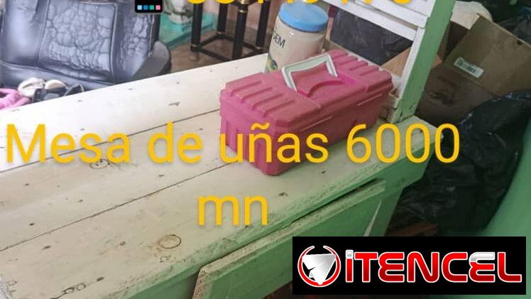Mesa de uñas 6000