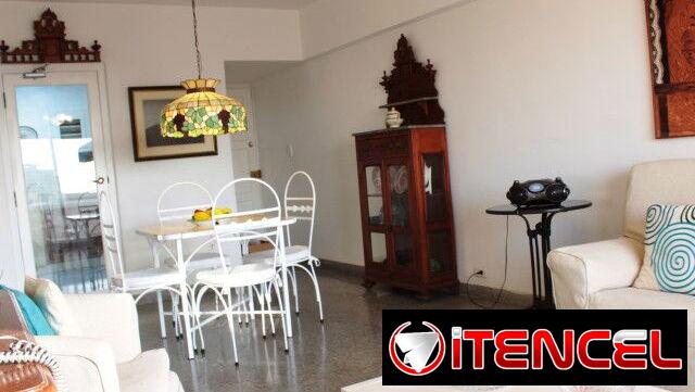 💯 Apartamento Frank vista al mar en el vedado con corriente 24 horas. Whatssap 5 2959440