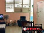 AMPLIO APARTAMENTO EN EXCELENTE EDIFICIO – CENTRO HABANA MUY CERCA DE INFANTA y ZANJA