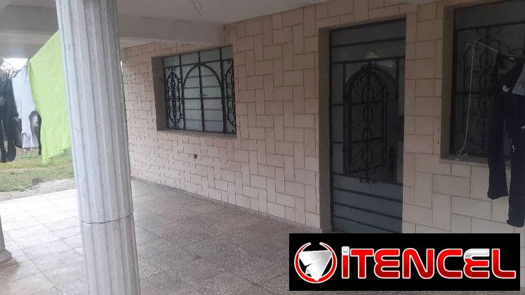 🏡💰 SE VENDE CASA EN LA LISA (CRUZ DE PIEDRA) 💰🏡 OJO SI HAY INTERMEDIARIOS  PORQUE SOMOS UNA INMOBILIARIA  DE NO AGRA