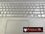 Laptop HP ENVY 17″ táctil. i7 10ma Gen de uso.