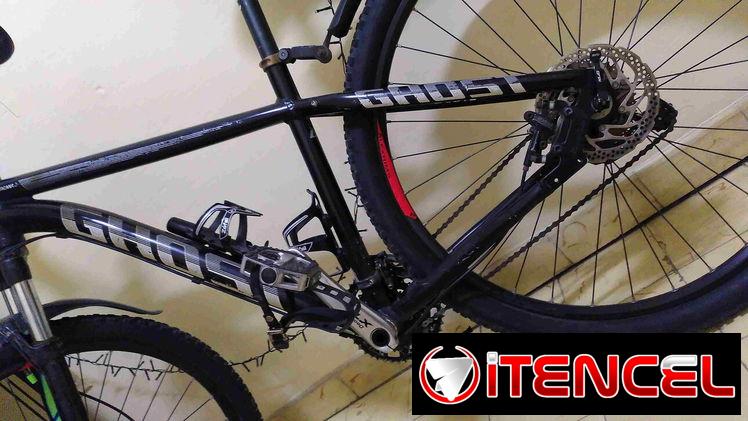 Bicicleta Ghost MTB 450€