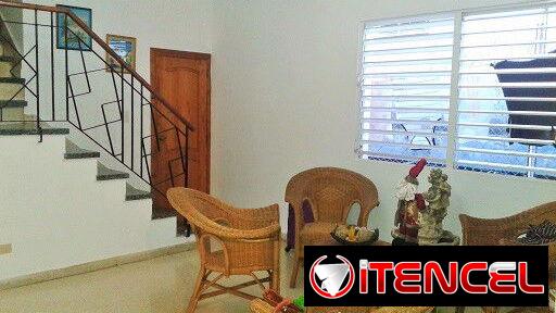 Casa de 4/4 c/terreno, Nuevo Vedado (NV-43)
