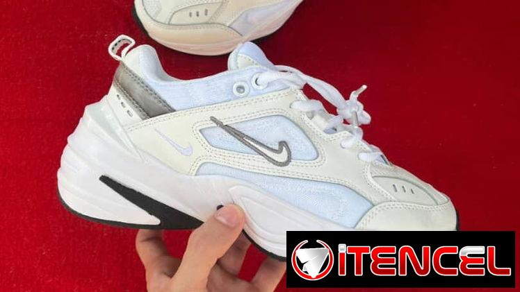 NIKE M2K