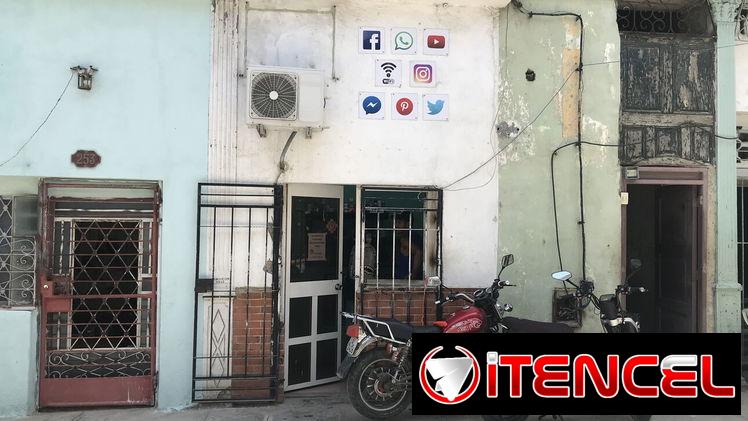 Taller de celulares Habana cerca del parque del Curita