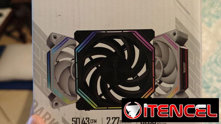 Fanes RGB darkFlash diseño infinito pack de 3 blancos nuevos en caja