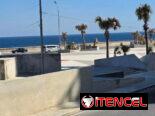 VEDADO EN EL MALECÓN HABANERO APARTAMENTO DE UN CUARTO CON VISTA AL MAR