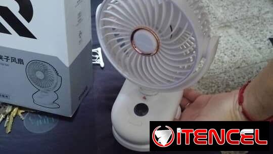 Ventilador RTAKO F3! 🌬️ Potente y Silencioso: 4 velocidades de aire fresco para tu comodidad, con un nivel de ruido inf