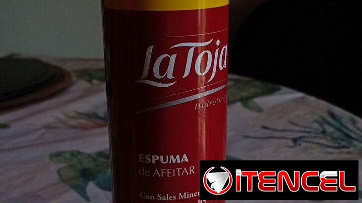 GEL DE AFEITAR, ESPUMA DE AFEITAR,  CEPILLOS DENTALES. JAIMANITAS, PLAYA