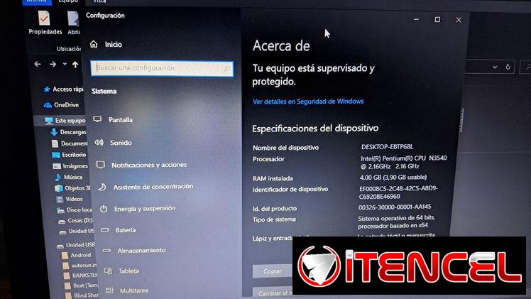 Laptop hp de 17 pulgadas . 4 de ram.  Con 500 gigas batería dura 2horas y media.