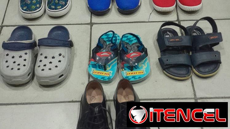 Zapatos, crocs, chancleta, tenis, alpargata niño