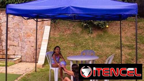 Carpas metálicas de 3 metros cuadrados.