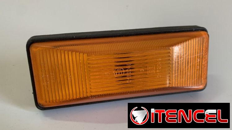 Luces traseras, delantera y lateral del Indicador del Fiat Uno.