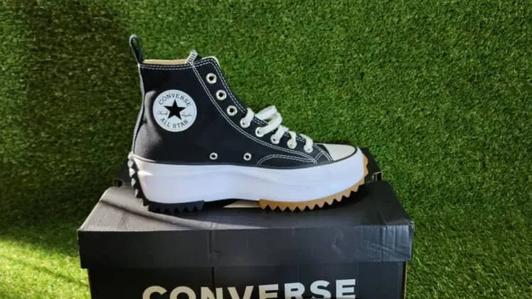 👟 Converse Run Star Hike – El clásico que se atrevió a volar más alto 👟