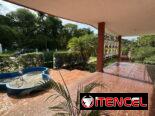 Venta de  casa independiente en la entrada de Santiago de Las Vegas, Avenida principal, Boyeros