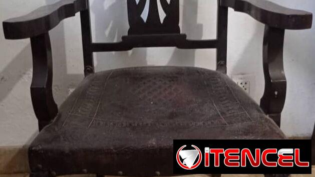 Juego comedor antiguo