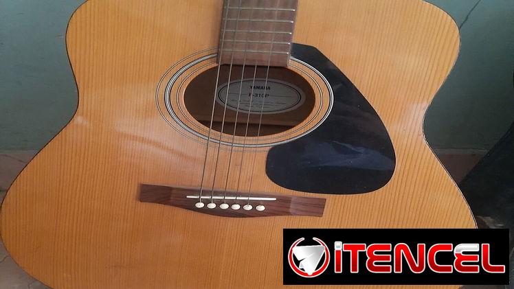 Se vende guitarra Yamaha F-310P con juego de cuerda D’Addario extra