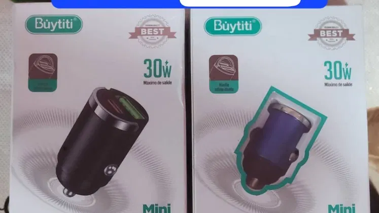 Cargador de teléfonos para autos en venta