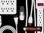 Kit de Enchufes y Extensiones 5 en 1 Power Center  incluye varios adaptadores y extensiones.