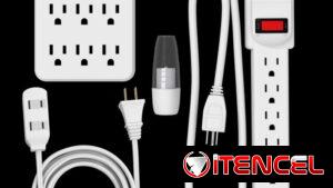 Kit de Enchufes y Extensiones 5 en 1 Power Center incluye varios adaptadores y extensiones.