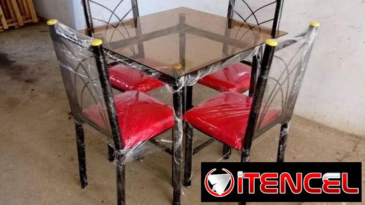 Juegos de comedor de hierro