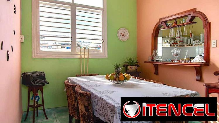Apartamento independiente en Santa Clara – 2 hab c/baño privado, terraza con vistas – 25 USD por hab