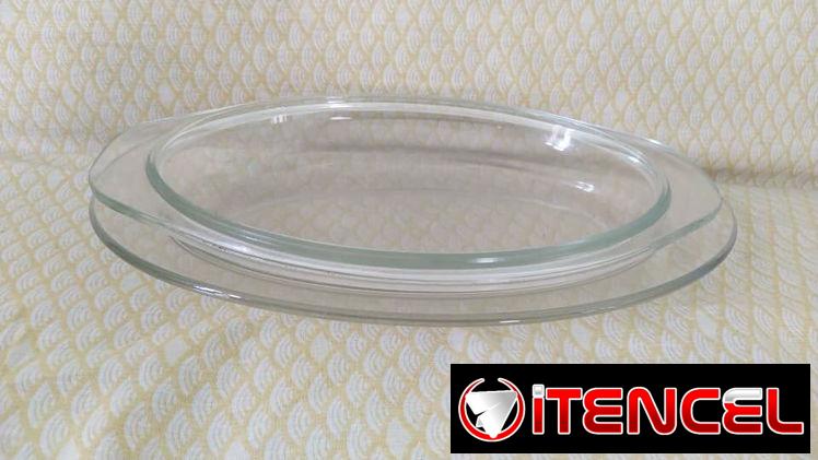 JUEGO DE 2 FUENTES DE VIDRIO. MIDEN 31 X 4.5 CMS. 1500 CUP.