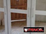 Se realizan trabajos en carpintería de madera preciosas