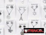 Juego de cadena y aretes p/ mujer plateados de acero inoxidable