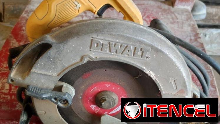Sierra Circular DeWalt – Profesional y Potente (Poco Uso)