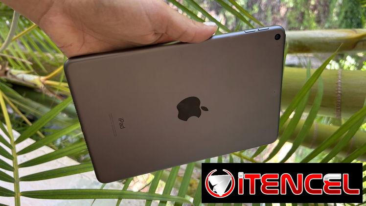 iPad mini 5ta generación impecable + Audífonos SoundCore
