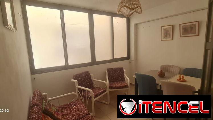 En Venta apartamento de 1 cuarto y medio en el Vedado