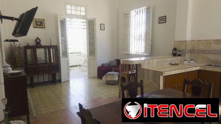 Alquiler por tiempo indefinido en el Vedado. Renta de casa por tiempo indefinido en el Vedado 500 USD