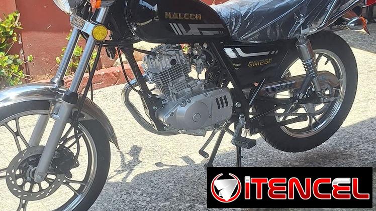 Moto de combustion o gasolina nueva lista para ir a chapa